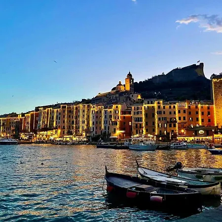 Hotel na wodzie Oceania Boat Tour La Spezia